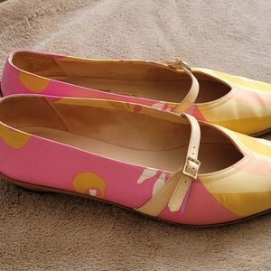 Womens Designer shoes size 8 used